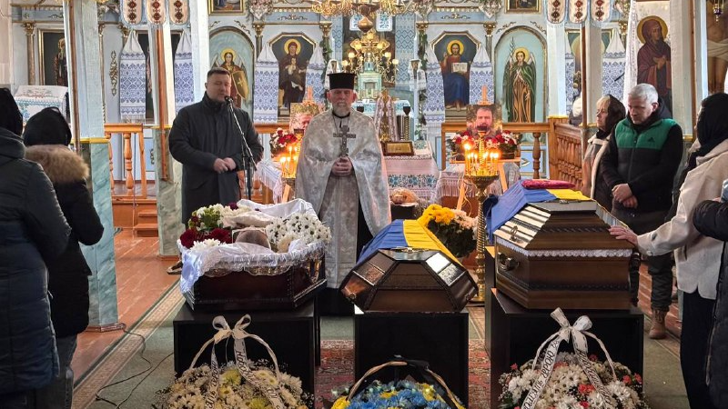 Громада втратила двох Героїв: на Волині попрощалися з Олександром Малєвим та Миколою Поплавсбьким