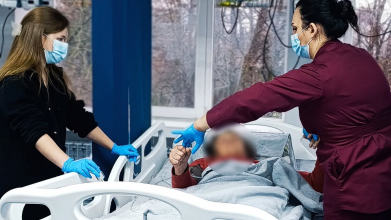 Не чекав поки «пройде саме», а викликав швидку: на Волині медики врятували пацієнта з інсультом