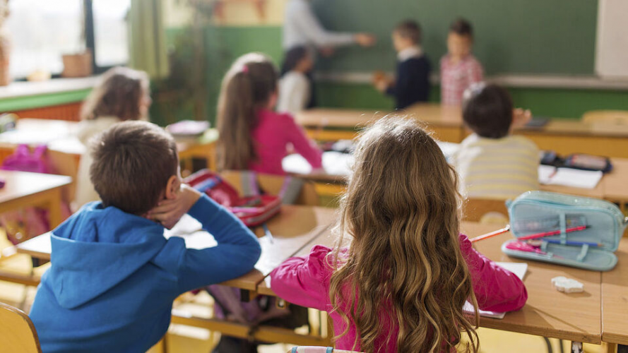 Польща очікує у школах ще 200 тисяч українських дітей з вересня
