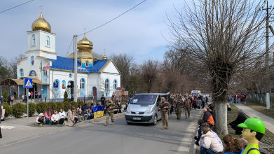 Герою навіки 25: на Волині попрощалися з Максимом Мурашком, який загинув на Курщині у листопаді 2024 року