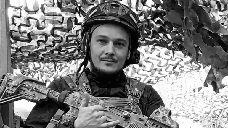 Під час вторгнення сім'я переїхала на Волинь: у Херсоні загинув Герой Денис Молчанюк