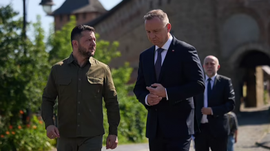 Польща натякає, що жде від Києва згоди на ексгумацію усіх жертв Волинської трагедії