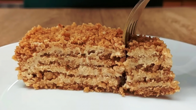 Рецепт торта на сковороді