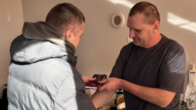 Донька та син також стоять на захисті України: волинянин удостоєний високої державної нагороди