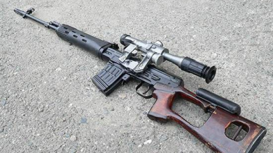 Відправив автомат і снайперську гвинтівку до Луцька: суд виніс вирок сержанту ДСНС