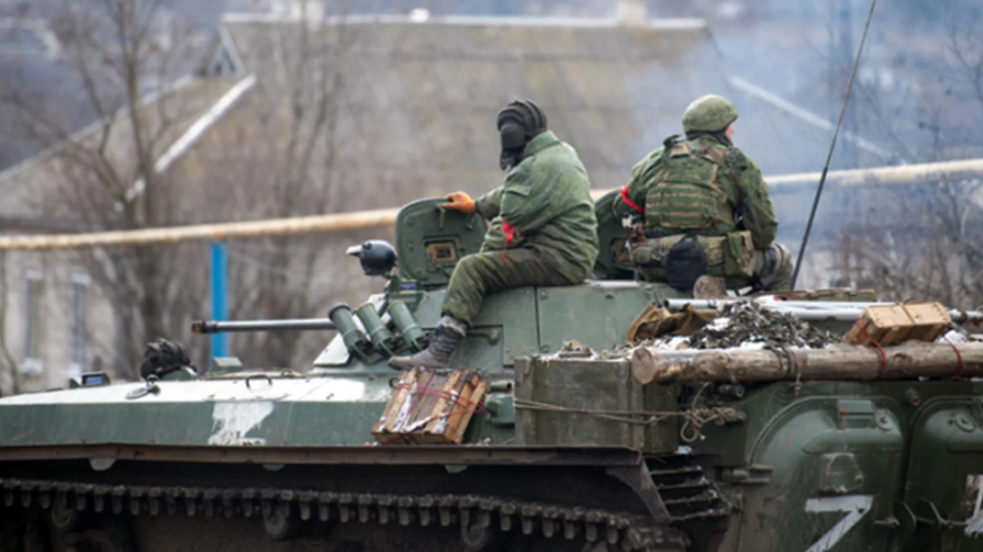 російські строковики хочуть будь-що вирватися із війни в Україні