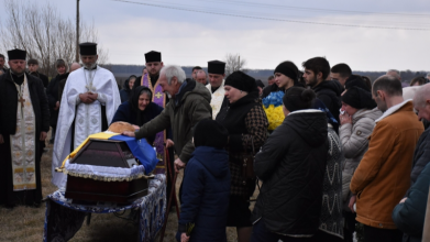 Загибель підтвердила ДНК-експертиза: на Волині після року невідомості попрощалися з Героєм Михайлом Шевчуком