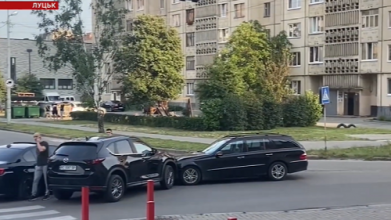 ДТП у Луцьку: зіткнулися автомобілі «Мазда» та «Мерседес»