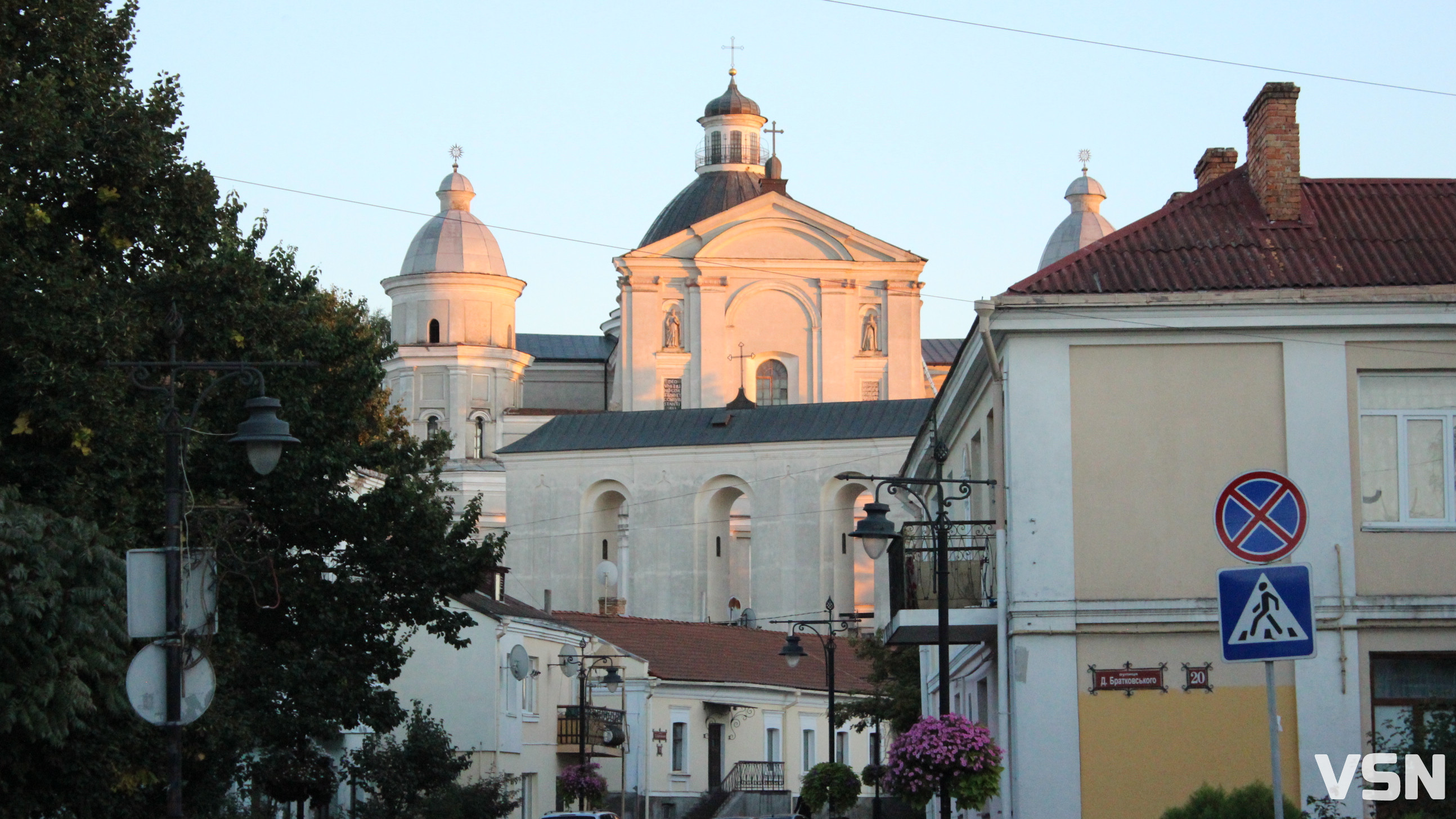 Скандальне будівництво в центрі Луцька: громадський діяч подав звернення щодо перевірки законності