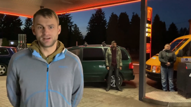 Волинська мережа АЗК «Паливо» заправила автівки волонтерів, які поїхали на Донбас