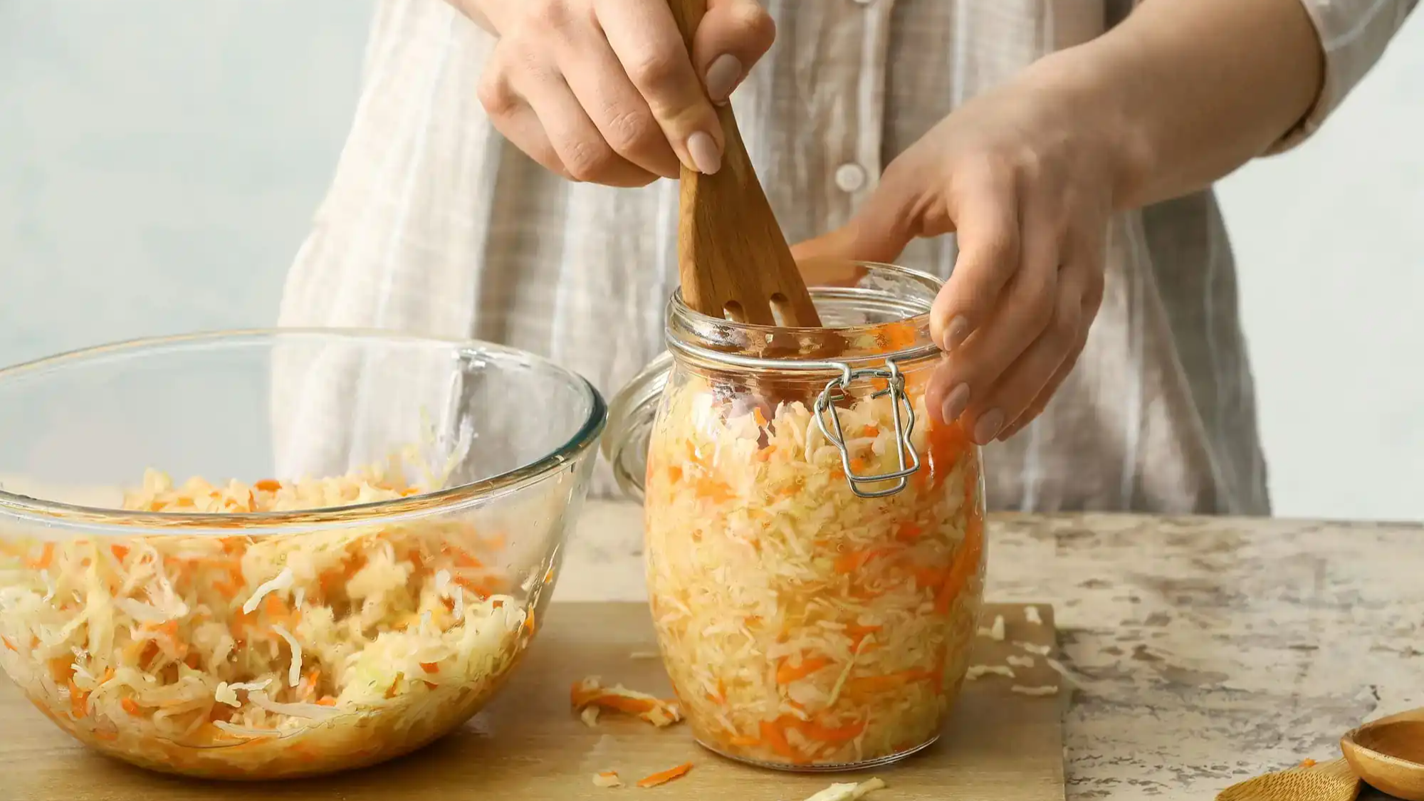 Хрустка і соковита: найкращі способи квашення капусти, які ніколи не підводять