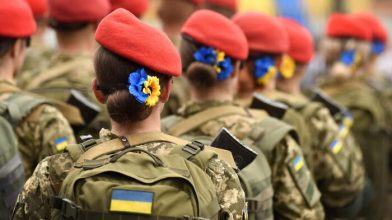 До 1 жовтня частина жінок в Україні повинні стати на військовий облік
