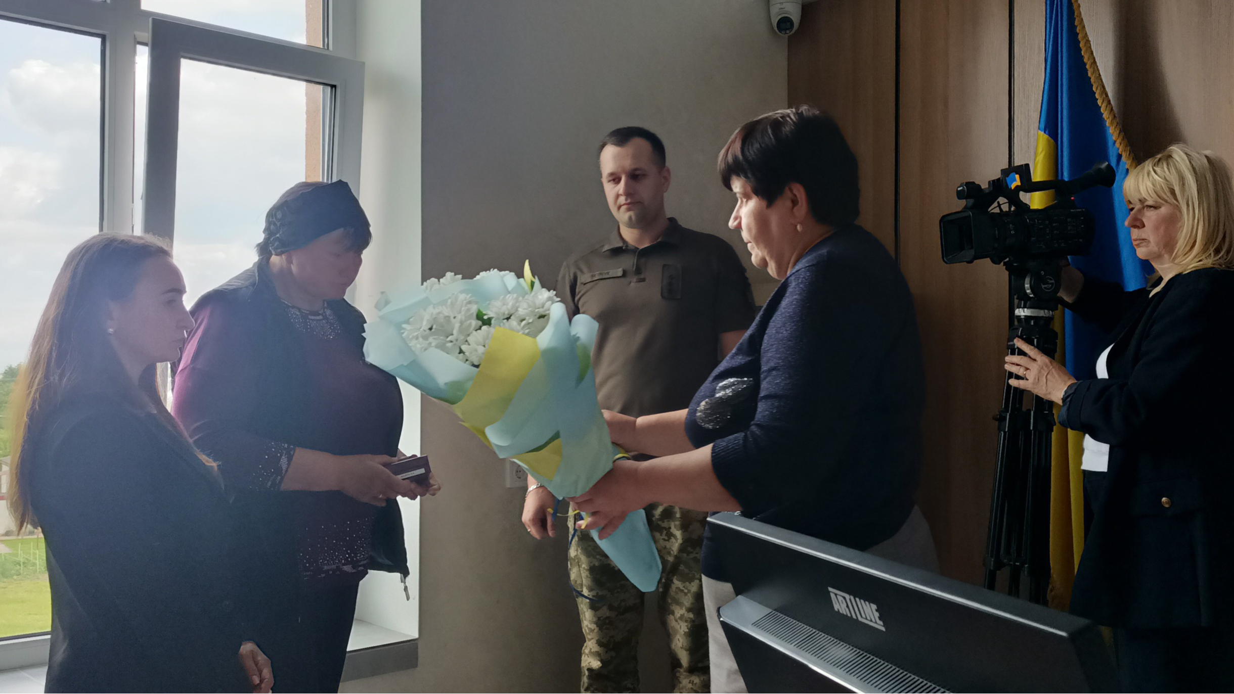 Три родини на Волині отримали нагороди загиблих Героїв