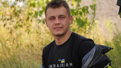Розбирав завали після ударів РФ та гасив пожежі майже три доби: що розповідає 24-річний рятувальник з Волині