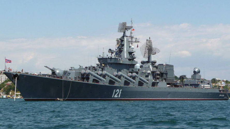Українські військові вцілили в ракетний крейсер «Москва»