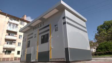 громадський туалет у Рівному, петиція