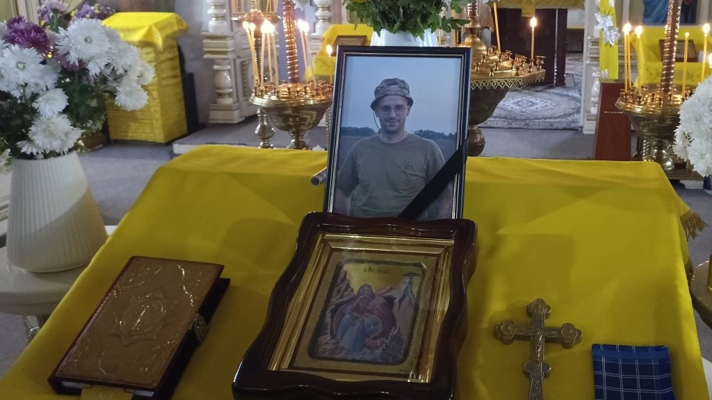 На Волині в останню дорогу провели молодого Героя Максима Кухтея