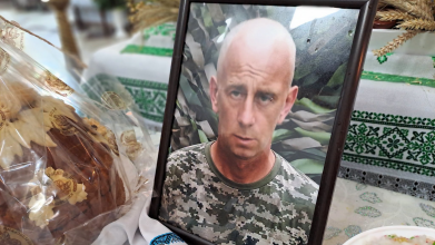 Медики боролися за його життя, але врятувати воїна не вдалося: на Волині поховали Героя Валентина Колочуна