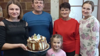 Вчителька з Волині майже 40 років навчає дітей української мови та любові до читання