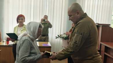 У громаді на Волині посмертні ордени «За мужність» вручили родинам загиблих воїнів