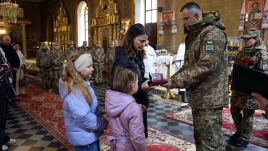 У Луцьку вручили ордени «За мужність» родинам загиблих прикордонників