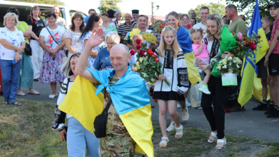 Повернення з полону: волинянин Ігор Жуковський зустрівся з рідними та земляками