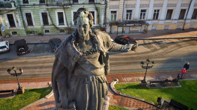 Мінкульт підтримав ідею демонтувати памʼятник Катерині II в Одесі, – Ткаченко