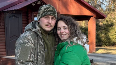 Поки чоловік служить - вона надихає: історія волинянки, що творить красу й підтримує військо