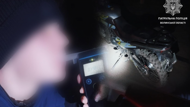 На Волині зупинили п’яного 17-річного мотоцикліста під час комендантської години