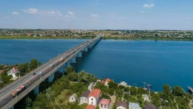 ЗСУ знову вдарили по головних мостах Херсонщини