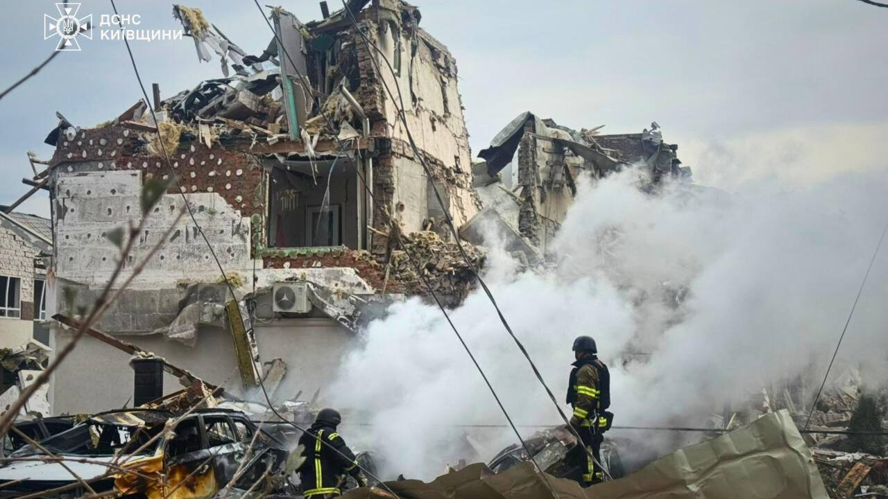 Росіяни вбили 12-річну дівчинку під час нічної атаки на Київ