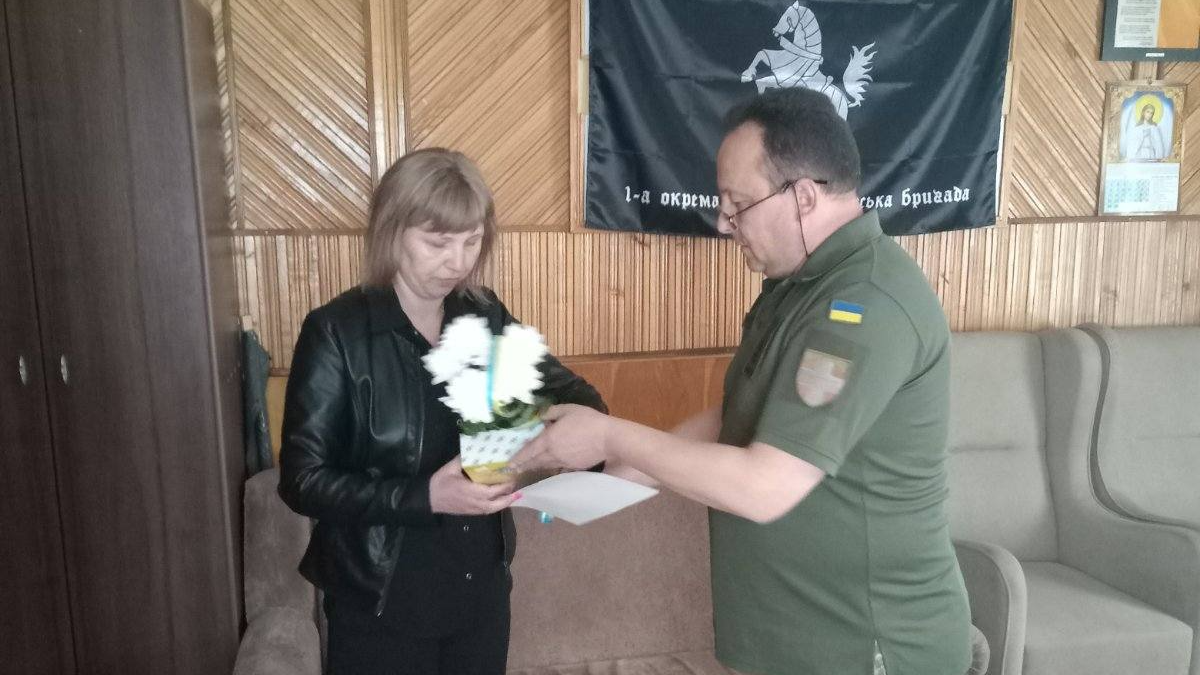 Дружині полеглого захисника з Волині Миколи Ковальчука вручили державну відзнаку Героя