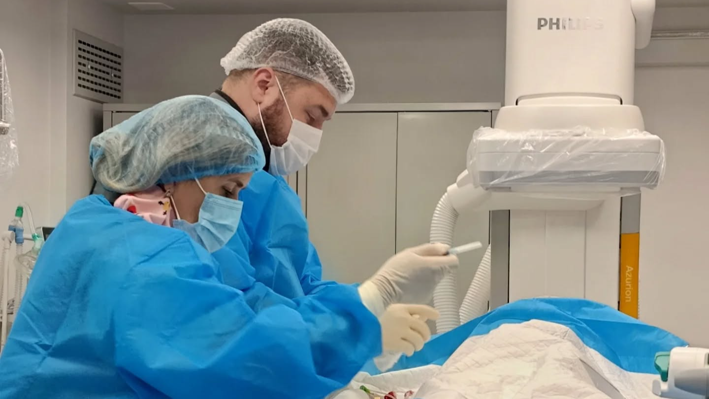 Не міг піднятися навіть на поверх: волинські медики допомогли пацієнту повернутися до життя без болю в серці