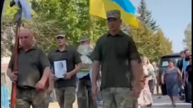 Майже рік родина жила у невідомості: на Волині попрощались з Героєм Степаном Самчуком