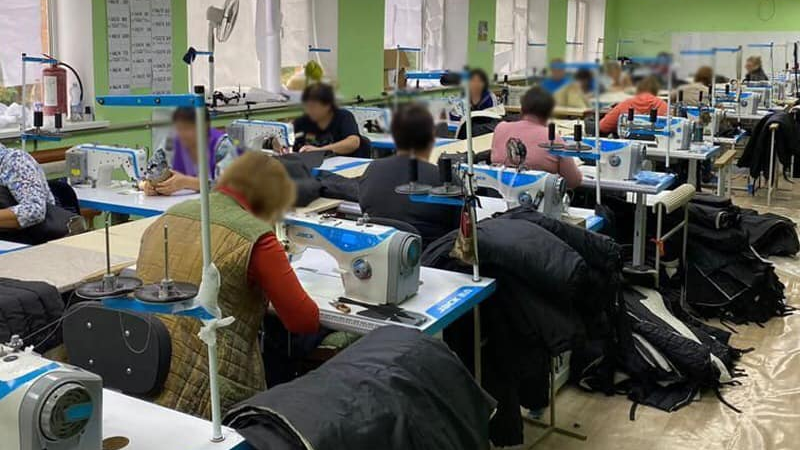 У Києві «накрили» підприємців, які шили форму для російських силовиків