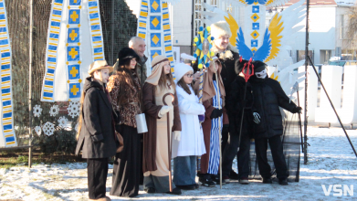 Засніжений Луцьк: як виглядають парки та двори міста взимку напередодні Нового 2026 року. Фоторепортаж