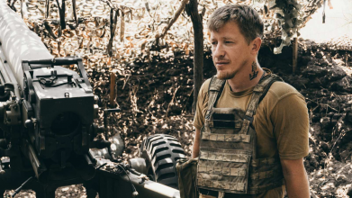 Зупиняв десятки штурмів і воював навіть із травмованою рукою: історія воїна з Волині Валерія Михалевича