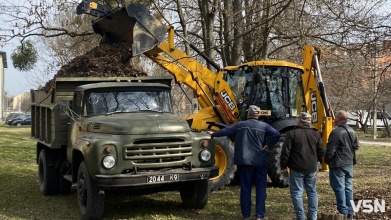У Володимирі триває загальноміська толока