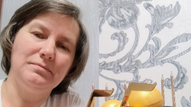 Історія кондитерки з Волині, яка поєднує роботу в дошкільному закладі з власною справою