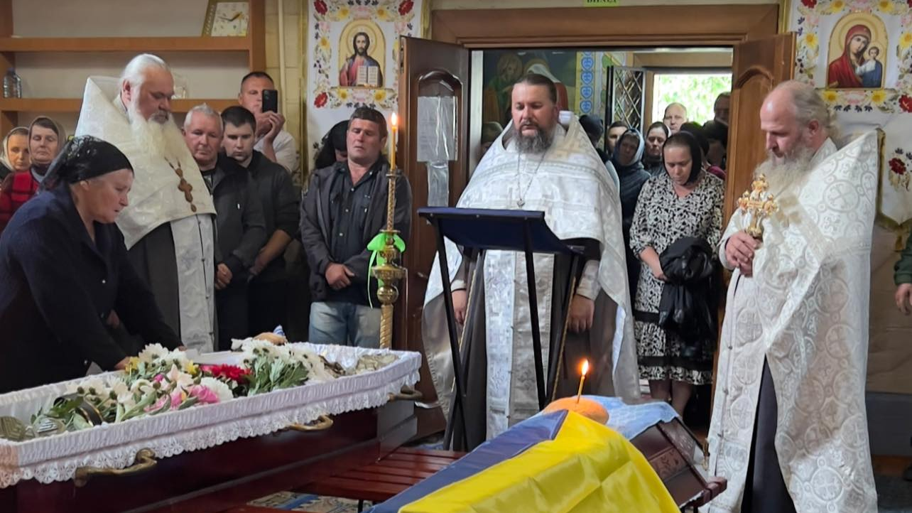 Помер, перебуваючи на реабілітації: на Волині поховали воїна Андрія Тимощука