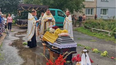 Загинув у бою за Україну: на Волині попрощались з Героєм Максимом Плахотіним