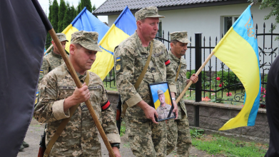 Помер після поранення: на Волині попрощалися із Захисником Ігорем Андрійчуком