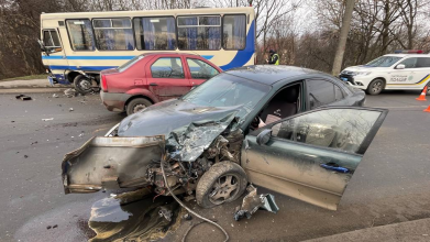 Дорожньо-транспортна пригода в Луцьку: госпіталізовано постраждалу з черепно-мозковою травмою