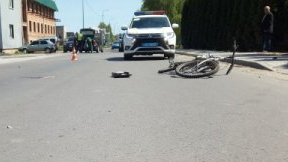 У Луцьку Volkswagen збив велосипедиста, чоловік від отриманих травм помер у лікарні