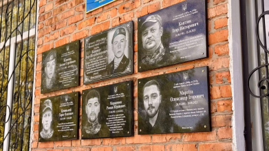 У гімназії на Волині відкрили меморіальні дошки полеглим захисникам