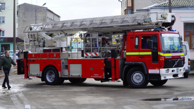 Великобританці на благодійному ярмарку зібрали гроші на пожежні машини волинським вогнеборцям