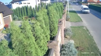 У селі біля Луцька зіткнулися бус та мотоцикл, травмувалися діти.
