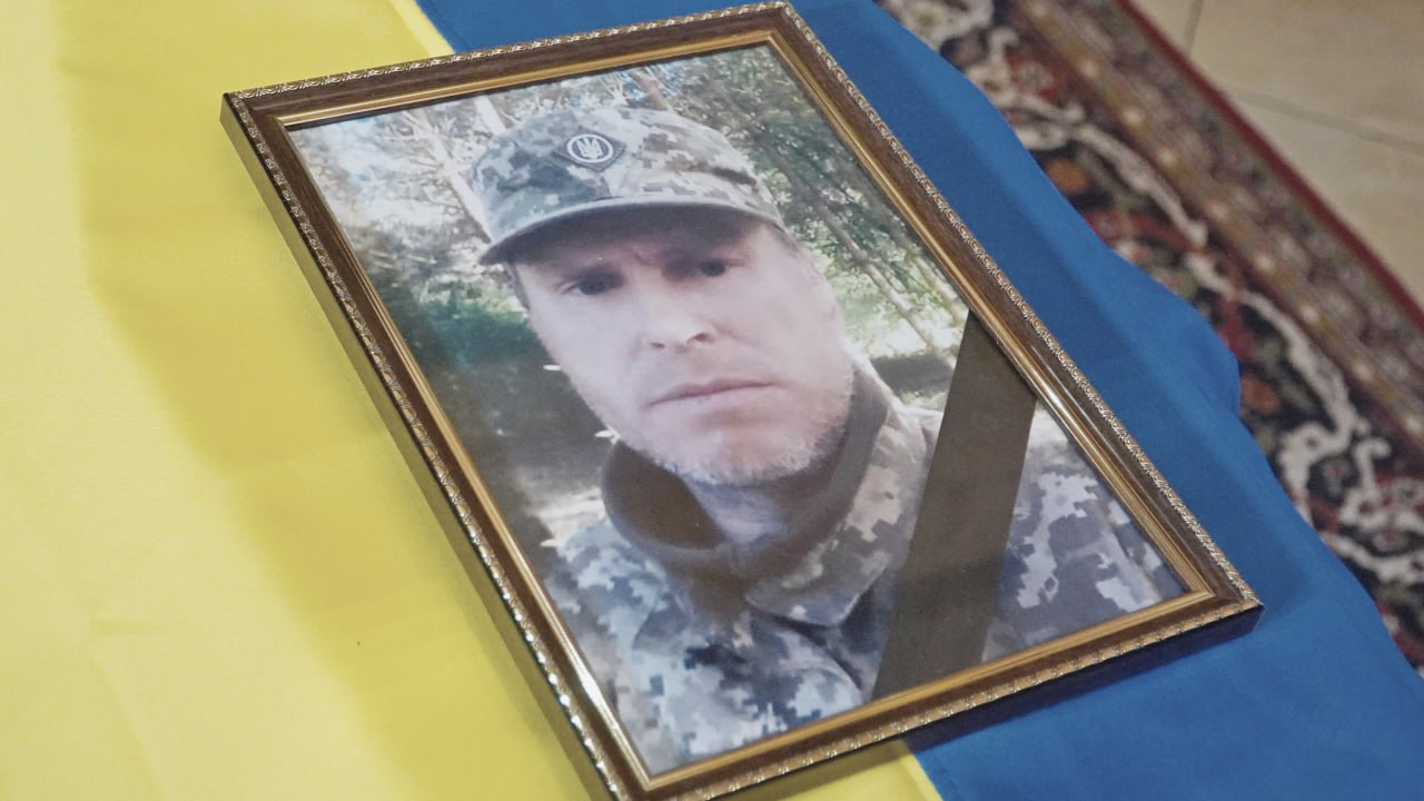 Минув майже рік з часу загибелі: назавжди «на щиті» на Волинь повернувся Героя Руслан Ломінський