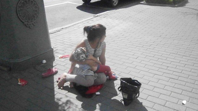 Волинянка віддала маленького сина жебракувати: як її покарали