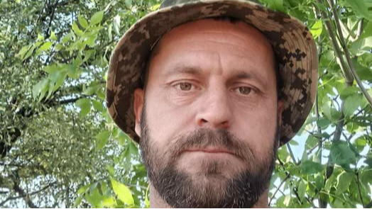 Повернувся через 8 місяців після загибелі: Герою з Волині навіки 41